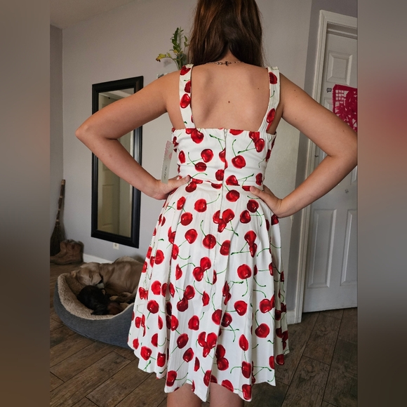 Eva Rose Cherry Vintage Dress - Picture 6 of 6